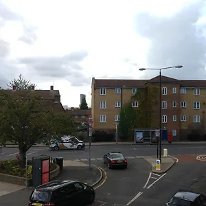 Szálloda View Stratford, London